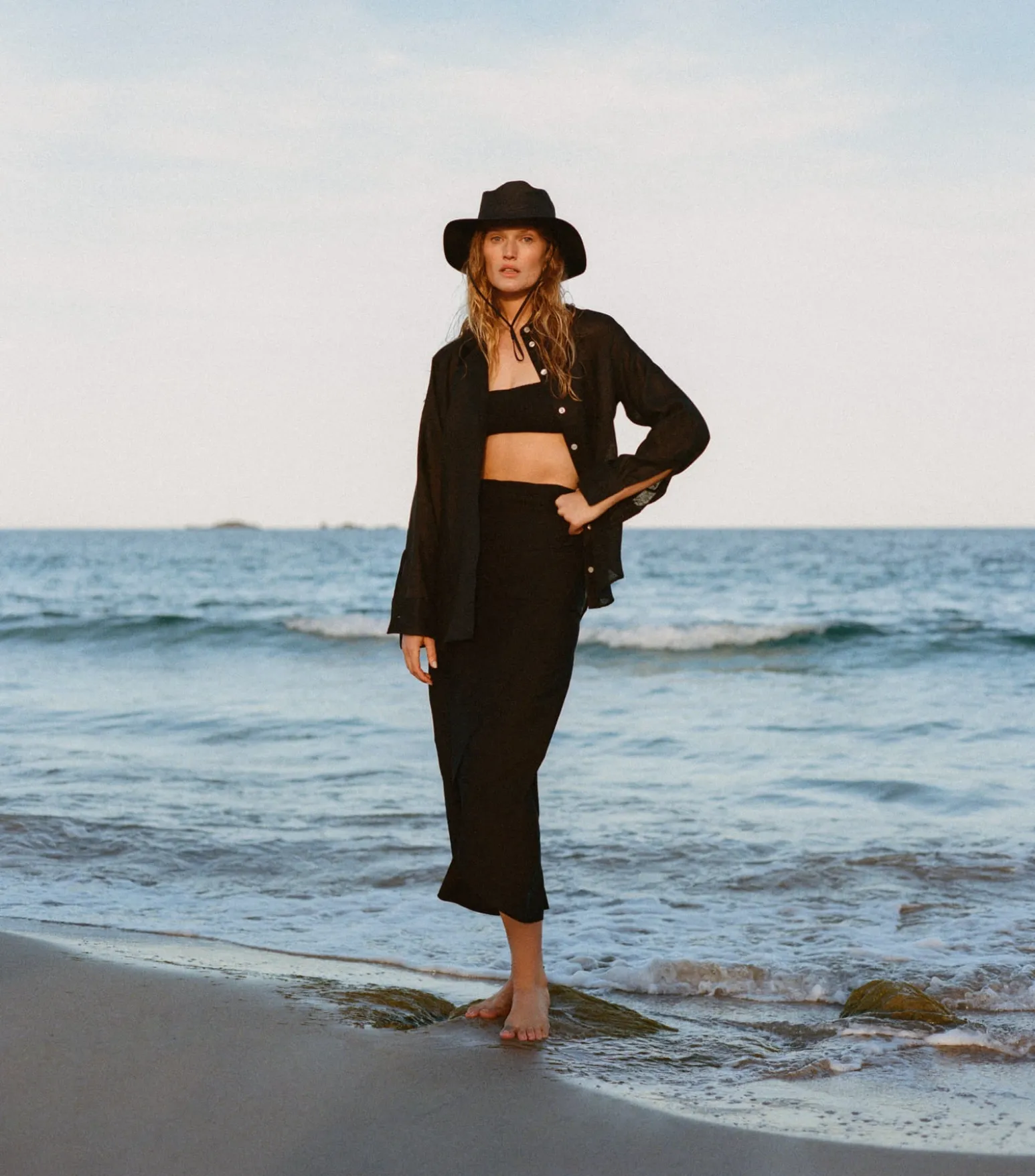 Hunza G Hats-Hat - Black